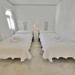 Apartment Skol 508 West Facing Duplex With Amazing Sea Views *