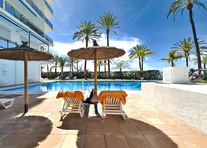 Skol 508 West Facing Duplex With Amazing Sea Views *