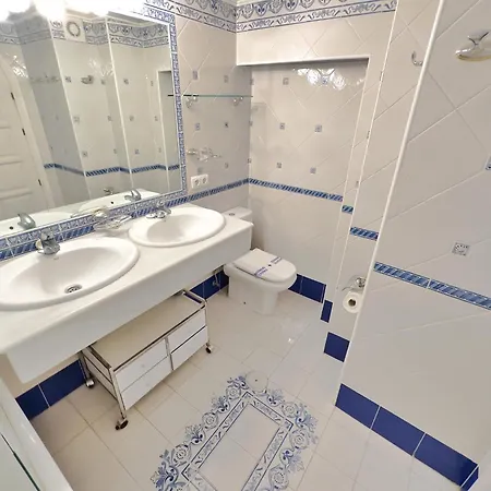 Skol 508 West Facing Duplex With Amazing Sea Views