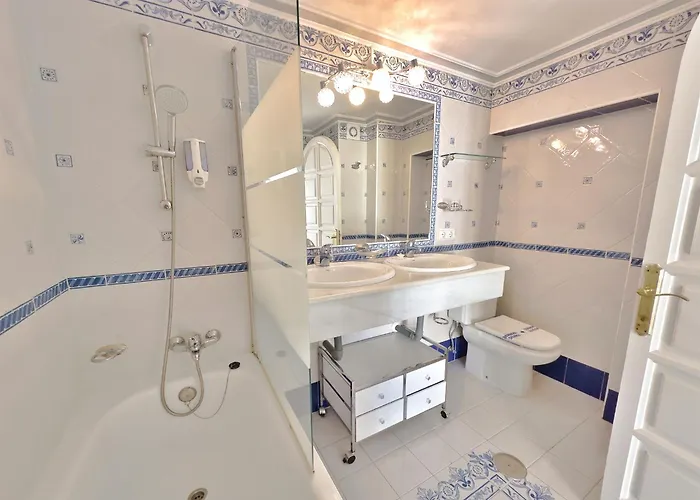 Skol 508 West Facing Duplex With Amazing Sea Views Apartment *