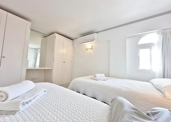 Skol 508 West Facing Duplex With Amazing Sea Views マルベーリャ