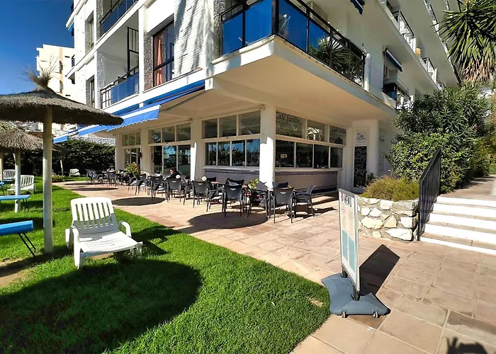 Skol 508 West Facing Duplex With Amazing Sea Views *