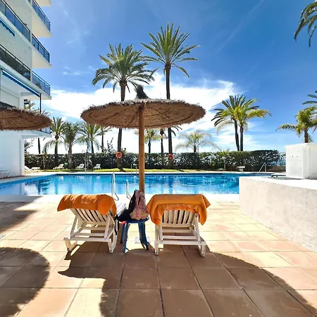 Skol 508 West Facing Duplex With Amazing Sea Views *